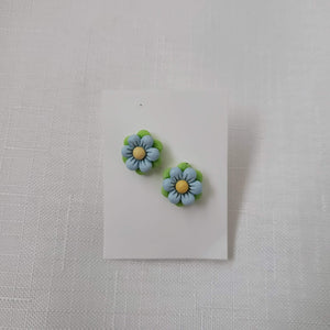 Green/Blue Flower Stud